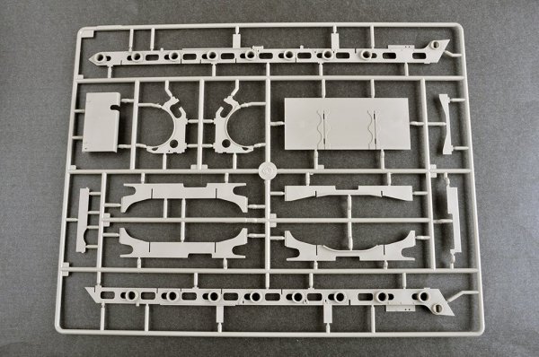 Trumpeter 00934 German Sd.Kfz 173 Jagdpanther Early Version 1/16
