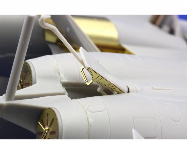 Eduard 48723 Sea Vixen folded wings, landing flaps 1/48 Airfix
