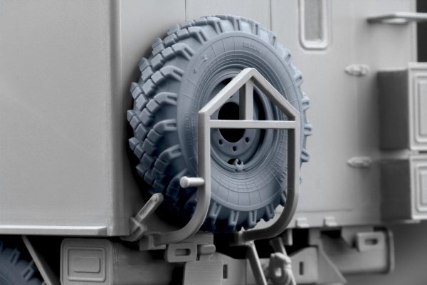 ScaleX WM 35017S ZIL 131 Sagged wheel set (for ICM) 1/35