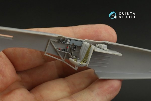 Quinta Studio QD48299 Yak-9T/DD 3D-Printed &amp; coloured Interior on decal paper (Modelsvit) 1/48