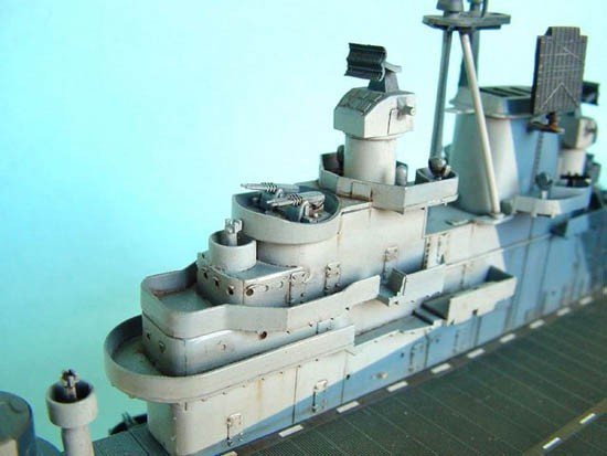 Trumpeter 05603 U.S. Aircraft Carrier CV-10 Yorktown 1944 (1:350)