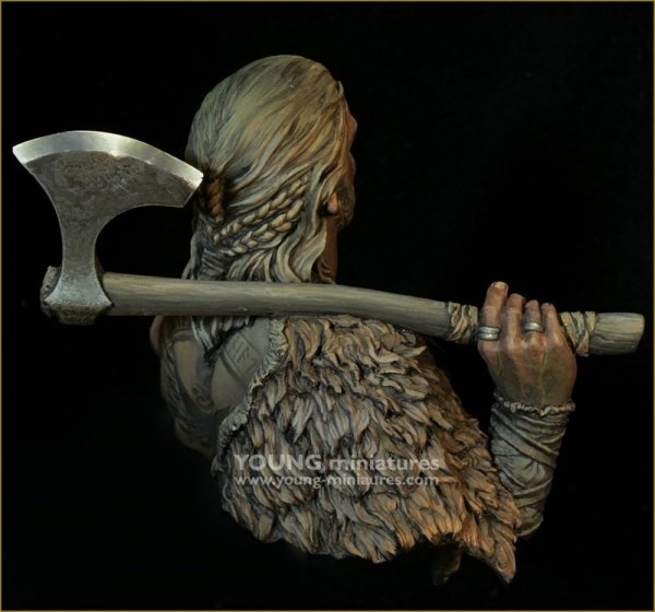 Young Miniatures YH1867 The Birka Viking Warrior 1/10