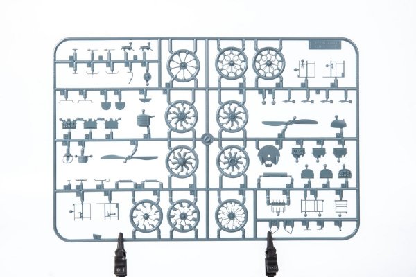 Eduard 8485 Sopwith F.1 Camel (Bentley) 1/48