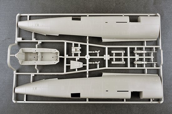 Trumpeter 02246 F-100F Super Sabre 1/32
