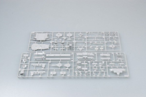 Trumpeter 04522 Russian Cruiser Pyotr Velikiy (1:350)