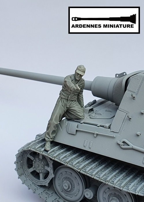 Ardennes Miniature 35002 LAST BATTLE OF BERLIN 1/35