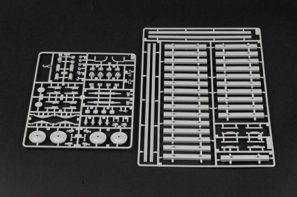 Trumpeter 01511 German Kanonen und Flakwagen (1:35)