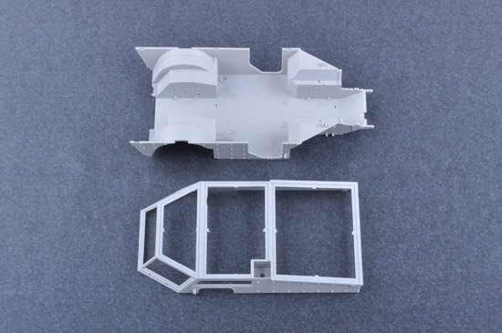 Trumpeter 05533 German Fennek LGS Dutch Version (1:35)
