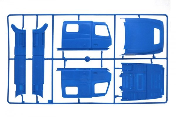 Italeri 3892 VOLVO VN 780 (1:24)