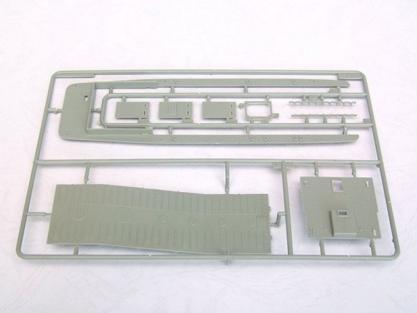 Trumpeter 07213 WW2 LCM 3 USN Vehicle Landing Craft (1:72)