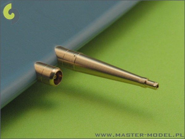 Master AM-32-019 Supermarine Spitfire E wing early - Hispano 20mm &amp; .50cal in fairings (1:32)