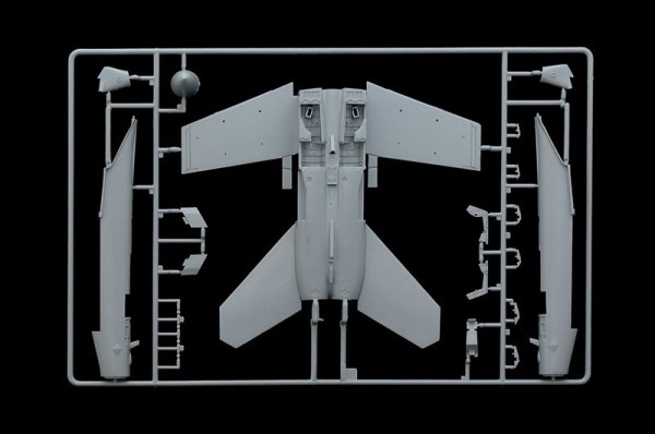 Italeri 2824 EA-18G Growler 1/48