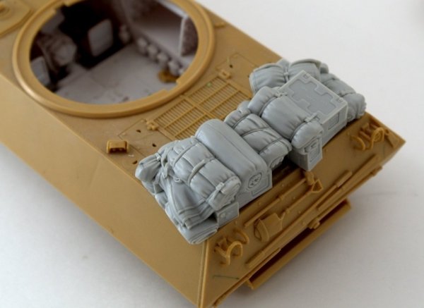 Panzer Art RE35-601 Stowage set for M10 “Wolverine” 1/35