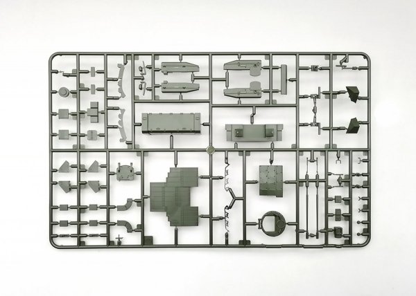 Amusing Hobby 35A039 T-72M2 &quot;Moderna&quot; Slovak MBT 1/35