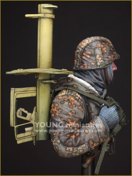Young Miniatures YM1884 German Tank hunter WWII 1/10