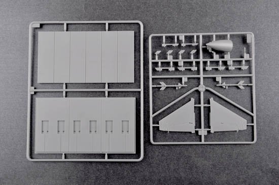 Trumpeter 01670 Chinese J-15 with flight deck (1:72)
