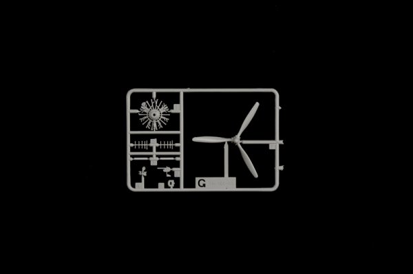 Italeri 2841 SBD-3 Dauntless 1/48