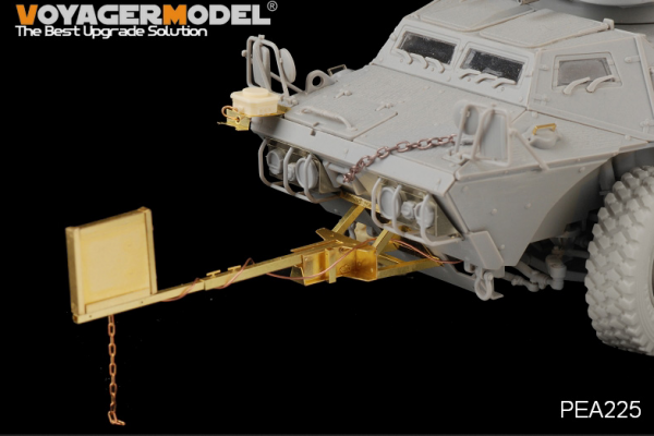  Voyager Model PEA225 Guardian Armored Security Vehicle Rhino Anti IED Device Set 1/35