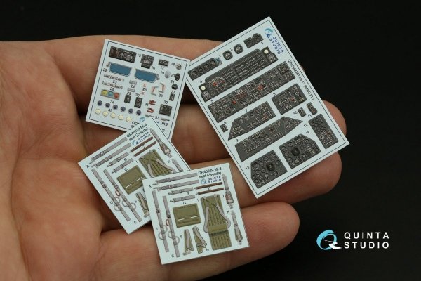 Quinta Studio QD48381 Mi-17 3D-Printed &amp; coloured Interior on decal paper (AMK) 1/48