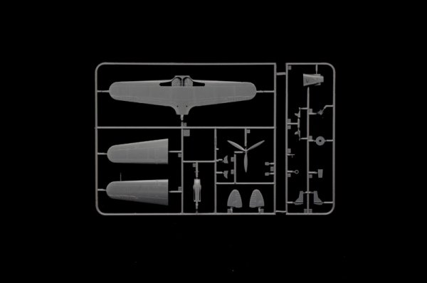 Italeri 1481 Macchi MC.202 Flogore &quot;Aces&quot; - 5 Regia Aeronautica Aces Versions 1/72
