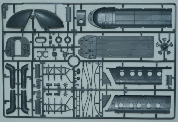 AMK 88010 Mi-17 Hip Early 1/48