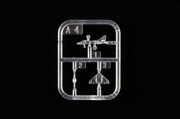 Trumpeter 03472 A-4C Sky Hawk 1/700