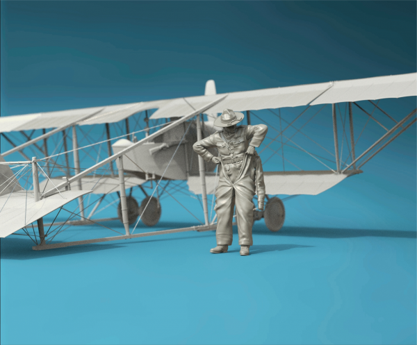 Copper State Models F32-056 US Army Air Service Airman almost in a suit
