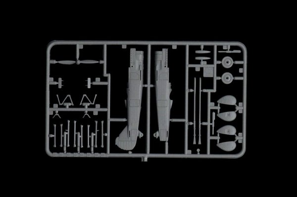 Italeri 1438 CR.32 Freccia 1/72