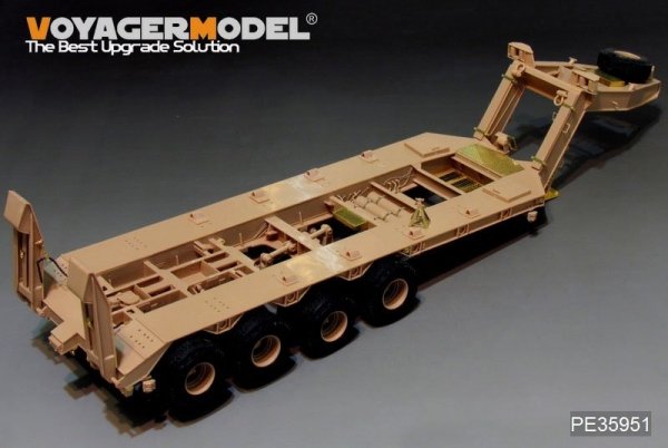 Voyager Model PE35951 Modern US Army M911 C-HET &amp;M747 Heavy Equipment Semi-Trailer For MENG SS-013 1/35