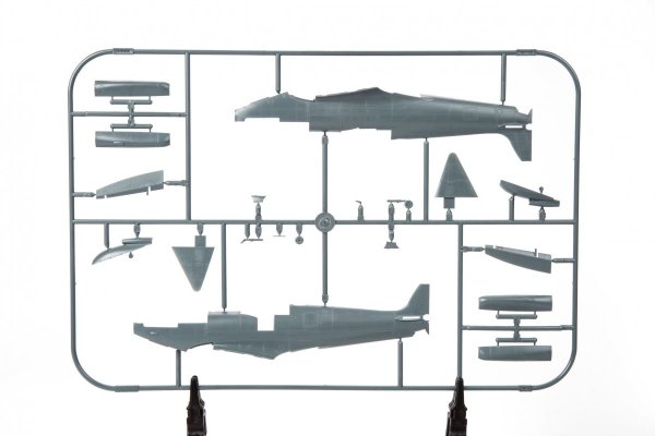 Eduard 8287 Spitfire HF Mk.VIII (1:48)