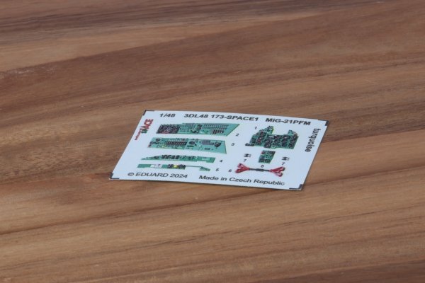 Eduard 3DL48173 MiG-21PFM turquoise SPACE EDUARD 1/48