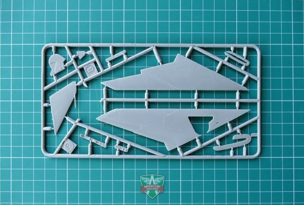 Modelsvit 72007 Sukhoi Su-7 Soviet fighter 1/72