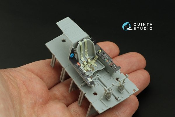 Quinta Studio QD32221 FW 190A-4 3D-Printed coloured Interior on decal paper (Zoukei Mura SWS) 1/32