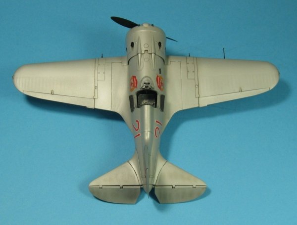 ICM 48097 I-16 type 24, WWII Soviet Fighter 1:48
