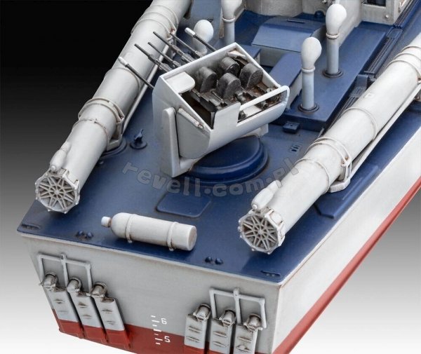 Revell 65175 Model Set Torpedo Boat PT-559/PT-160 1/72