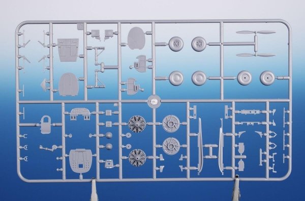 Special Hobby 72445 Tachikawa Ki-54Otsu / Hickory ‘ Gunner Trainer’ 1/72