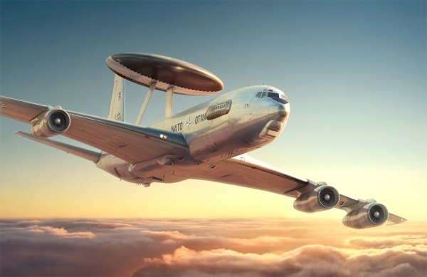 Roden 345 Boeing E-3 Sentry AWACS 1/144