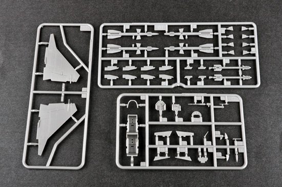 Trumpeter 01677 MIG-29UB Fulcrum Izdeliye 9.51 1/72