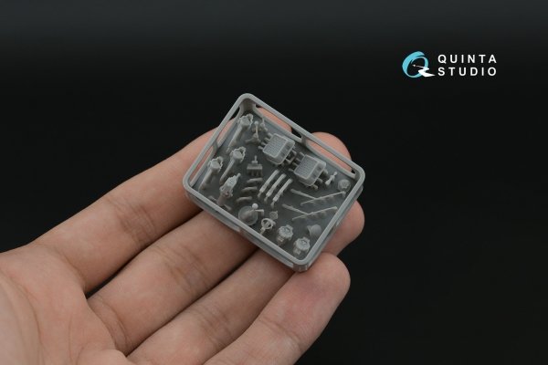 Quinta Studio QD+35161 KrAZ-6322 3D-Printed &amp; coloured Interior on decal paper (HobbyBoss) (with 3D-printed resin parts) 1/35