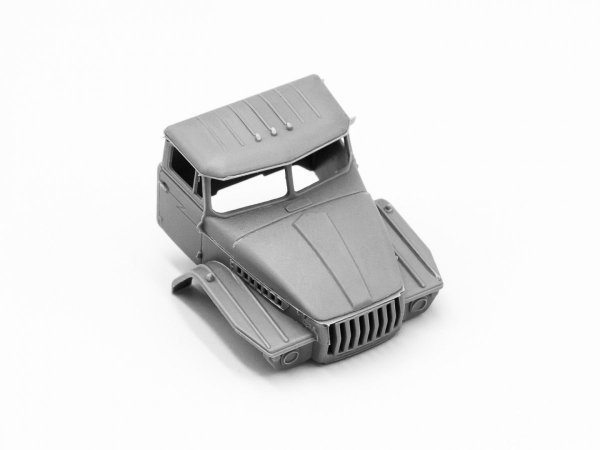 ICM 72708 URAL-4320 Military Truck of the Armed Forces of Ukraine 1/72