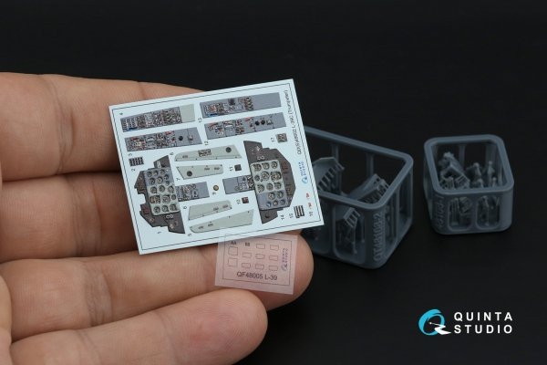 Quinta Studio QDS+48602 L-39C 3D-Printed &amp; coloured Interior on decal paper ( Trumpeter )( Small version )( with 3D-printed resin parts ) 1/48