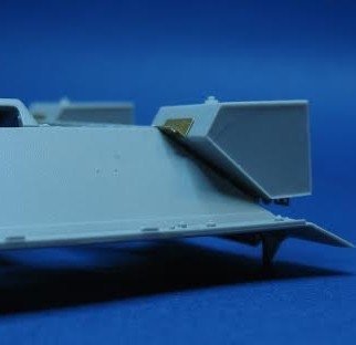 Panzer Art RE35-274 T-34/76 rear fuel tanks (huge pattern) 1/35