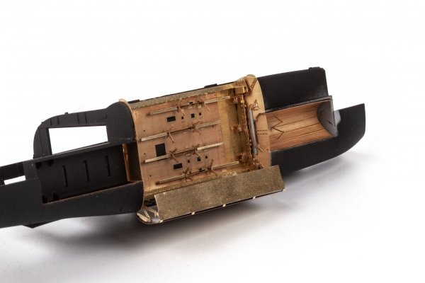 Eduard 481094 Beaufort Mk. I bomb bay ICM 1/48