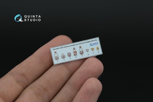 Quinta Studio QM10005 USSR Defense Societies and Komsomol badges (1930s-1940s) 1/10