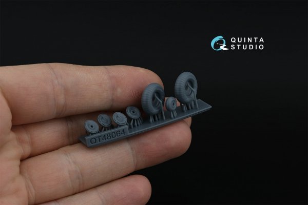 Quinta Studio QT48064 LaGG-3, MiG-3, La-5/La-7/La-9, Yak-7/Yak-9, I-185/250 Wheels (radial tread) (all kits) 1/48