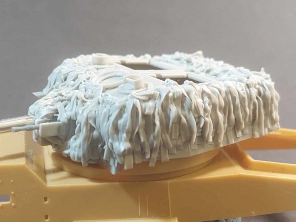 Panzer Art RE35-800 AC Humber Mk IV turret with Hessian net 1/35