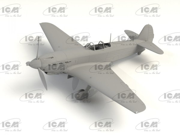 ICM 32090 Yak-9T, WWII Soviet fighter 1/32