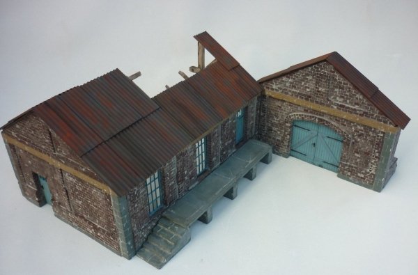RT-Diorama 35211 Freight Shed (Modular System) 1/35