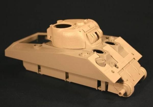Panzer Art RE35-085 M4 Improvised “Assault Tank” 1/35