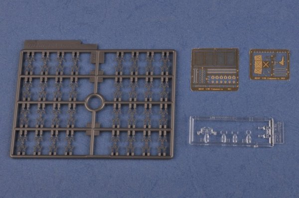 Hobby Boss 80147 German Flakpanzer IA w/Ammo Trailer 1/35